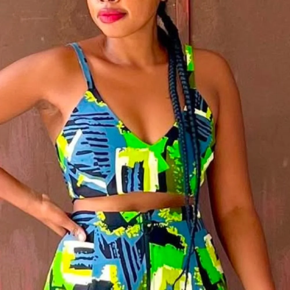 Mangishi Doll Womens 100% Cotton Back Tie Top Size 14 Green Blue African Print